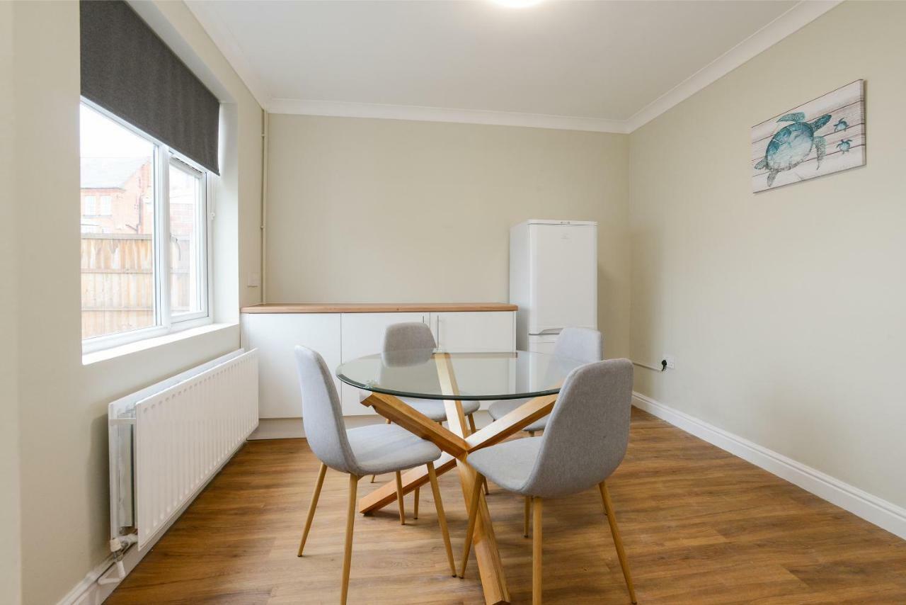 Cosy House In The Heart Of Beeston With Free Parking And Wifi Villa Nottingham Buitenkant foto